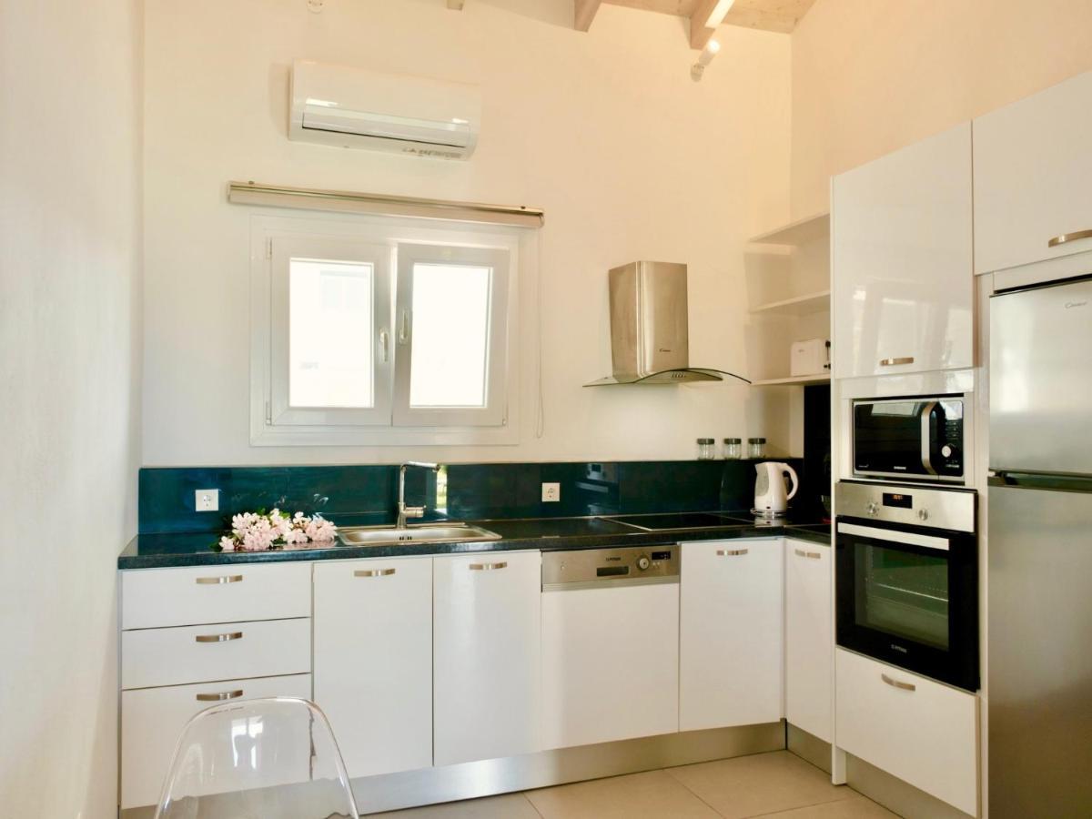Beachfront Stato Da Mar By Dadovillas *