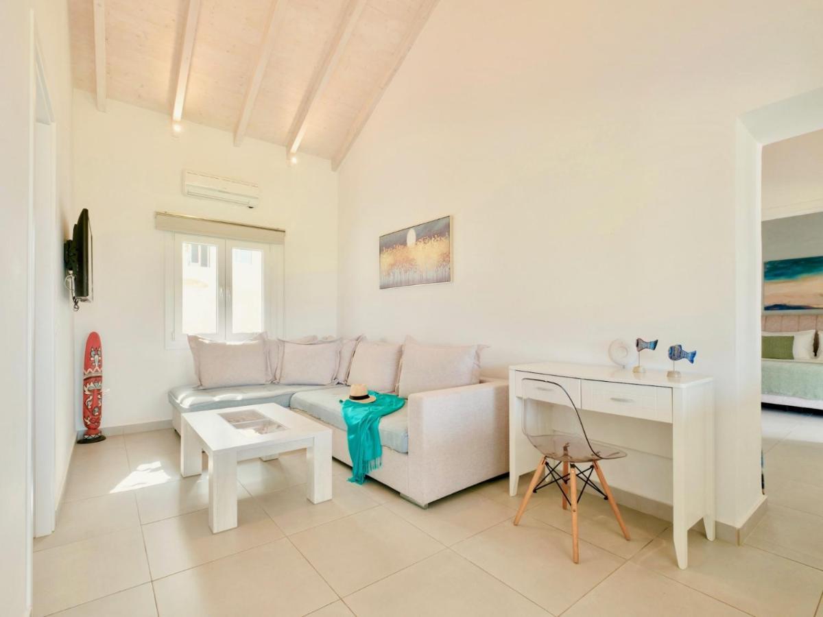 Beachfront Stato Da Mar By Dadovillas Villa Almiros Beach